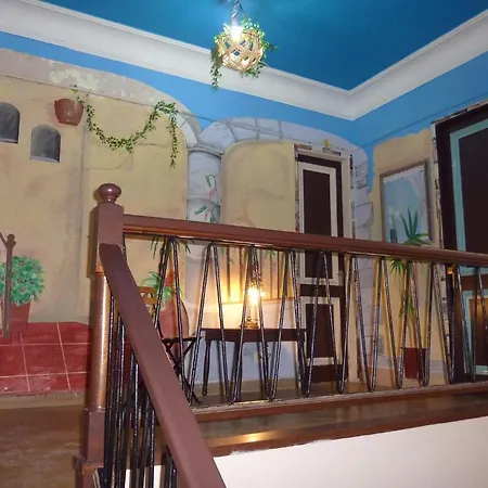 Sea Of Clouds Vandrarhem *